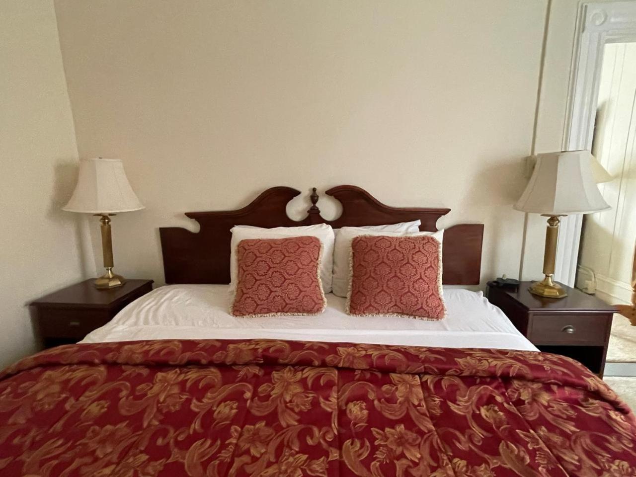 The Brandon Inn Room photo