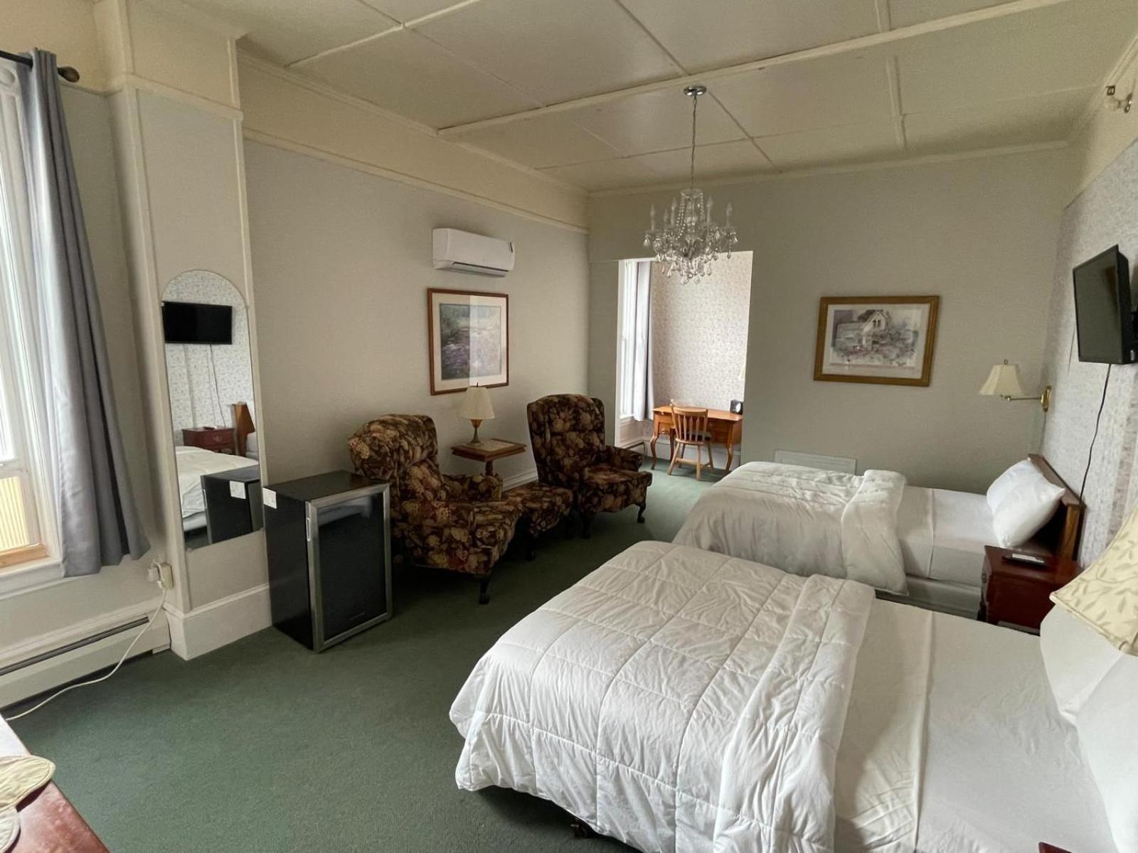 The Brandon Inn Room photo